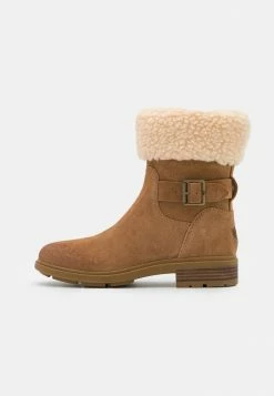 UGG HARRISON CUFF - Winter Boots - Chestnut