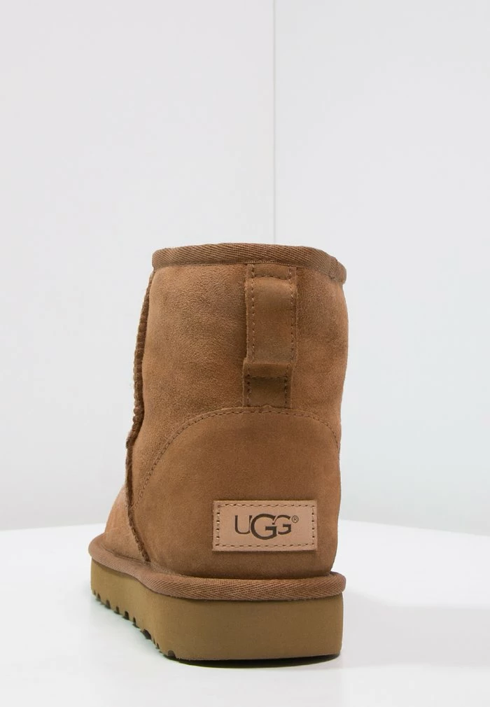 UGG CLASSIC MINI - Classic Ankle Boots - Chestnut - Image 7