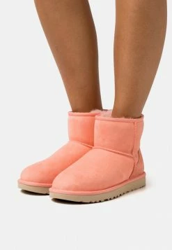 UGG CLASSIC MINI - Classic Ankle Boots - Starfish Pink