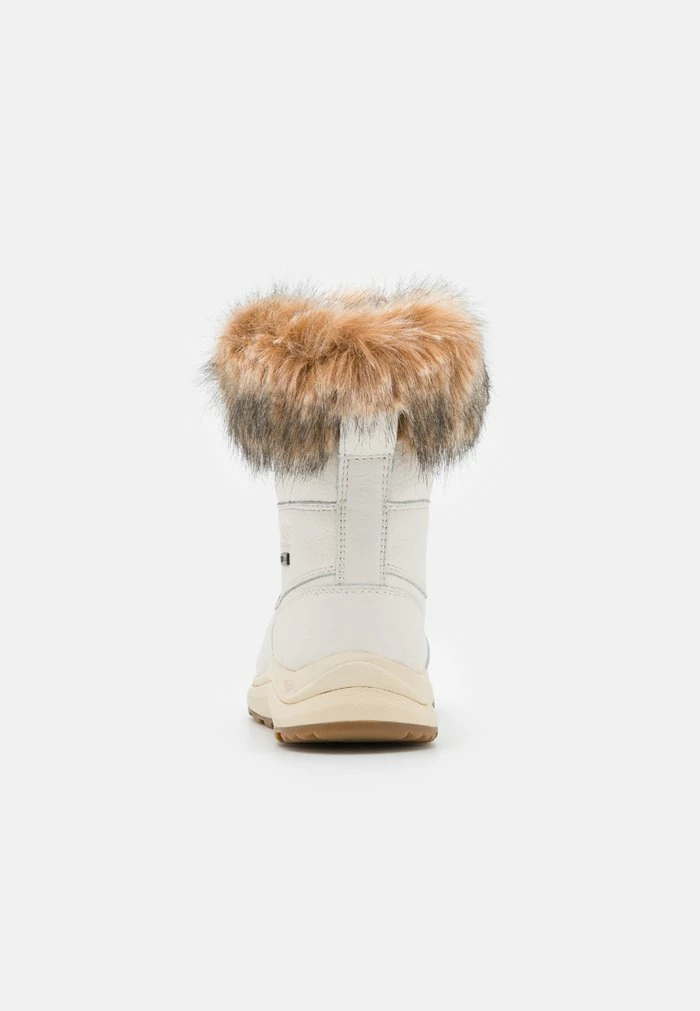 UGG ADIRONDACK III TIPPED - Winter Boots - White - Image 4