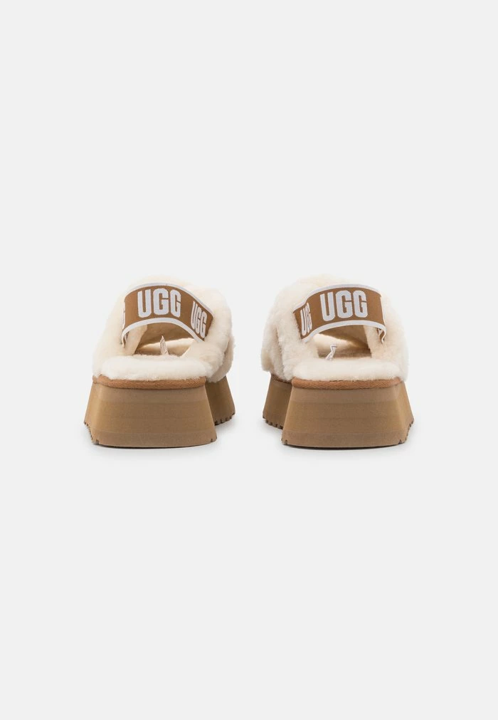 UGG DISCO CROSS SLIDE - Slippers - Chestnut - Image 4