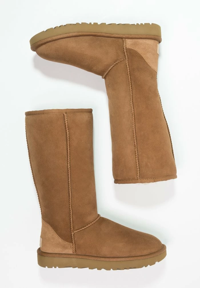 UGG CLASSIC II - Boots - Chestnut - Image 3