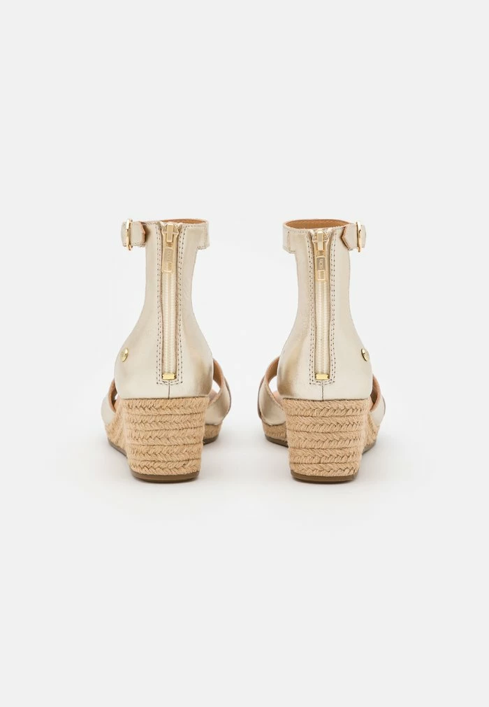 UGG EUGENIA - Wedge Sandals - Pale Gold Metallic - Image 4