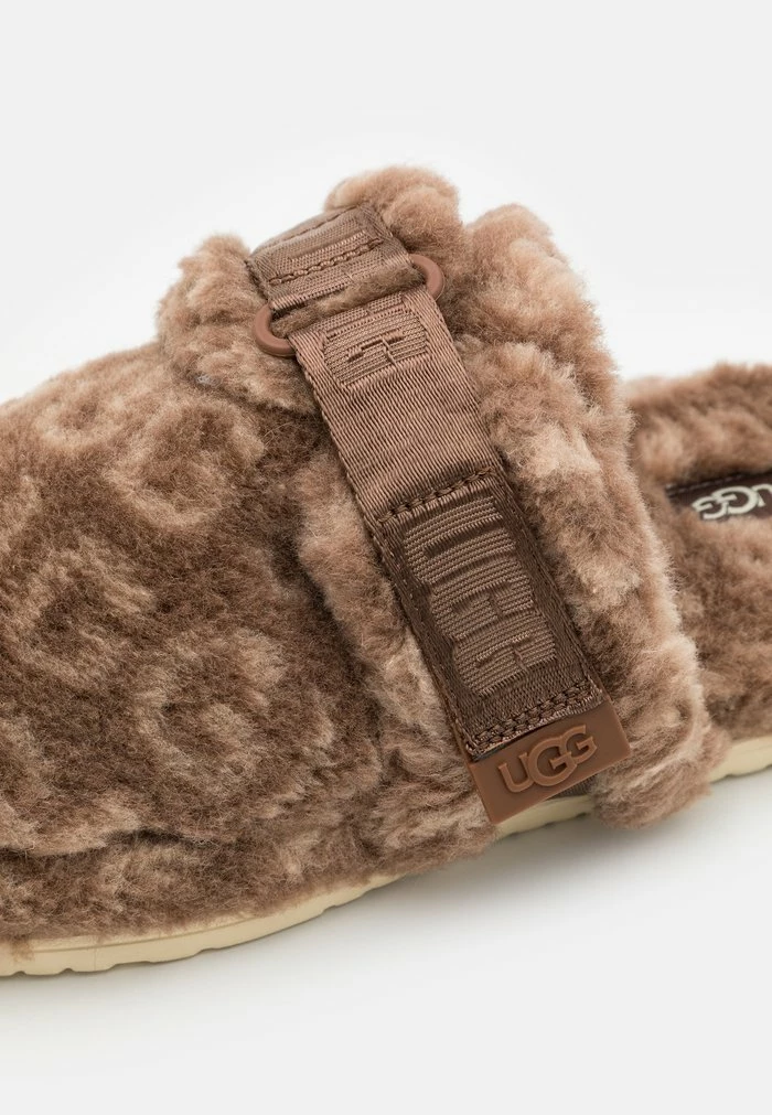 UGG FLUFF IT POP - Slippers - Chestnut - Image 6