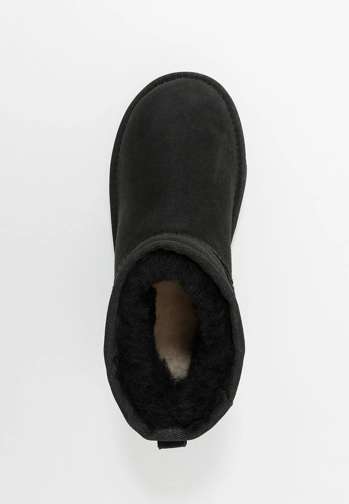UGG CLASSIC MINI II - Classic Ankle Boots - Black - Image 2