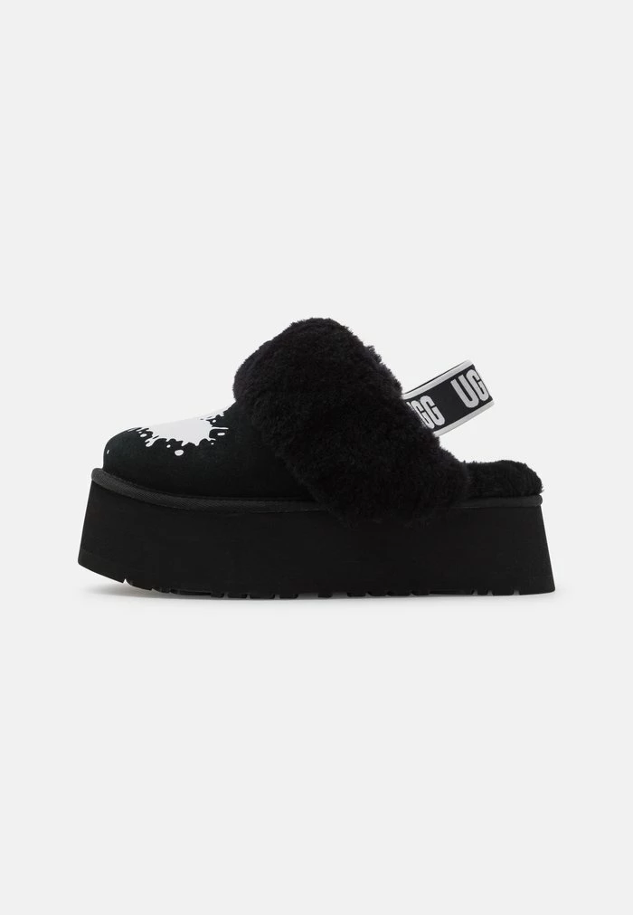 UGG FUNKETTE VALENTINE - Platform Sandals - Black - Image 2