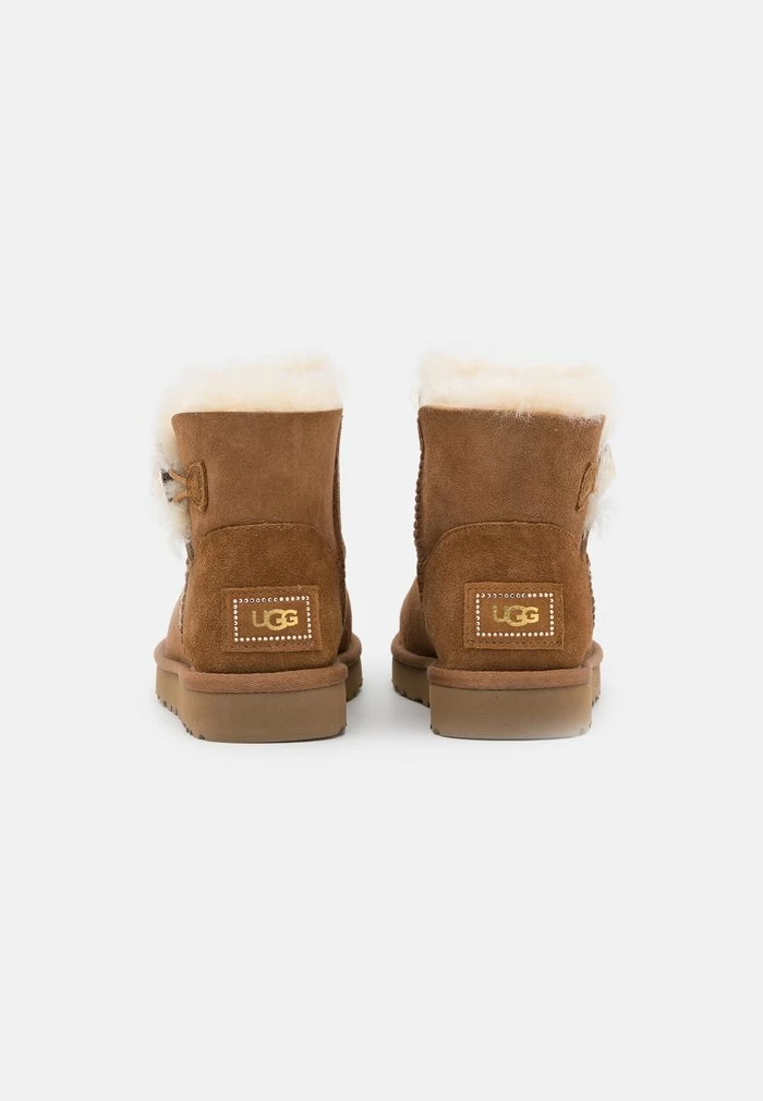 UGG MINI BAILEY BUTTON BLING - Classic Ankle Boots - Chestnut/gold - Image 4