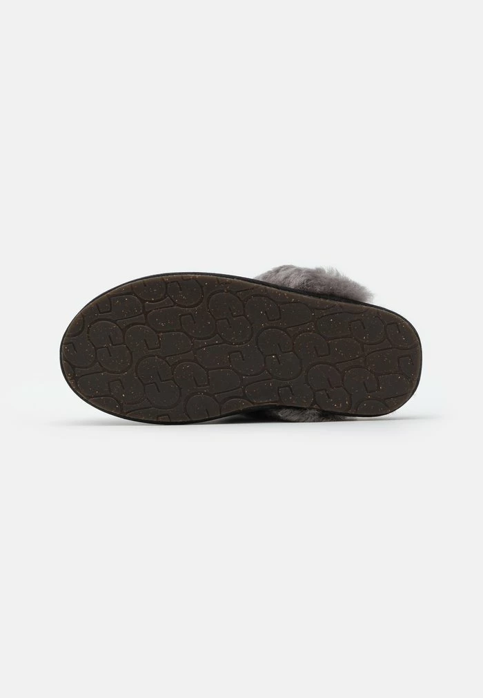 UGG SCUFFETTE - Slippers - Black/grey - Image 6