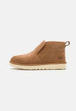 UGG NEUMEL MINIMAL - Classic Ankle Boots - Chestnut