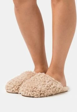 UGG MAXI CURLY SLIDE - Slippers - Sand