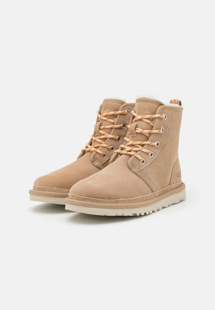 UGG NEUMEL HIGH HERITAGE - Winter Boots - Sand - Image 3