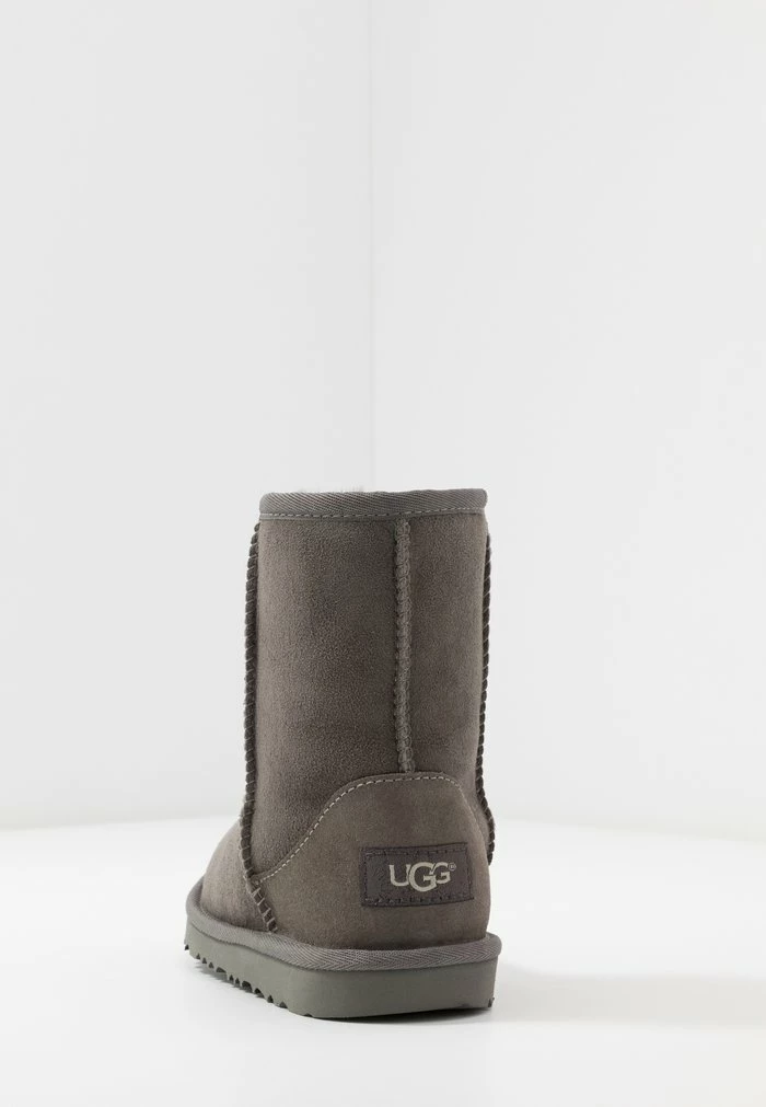 UGG CLASSIC - Classic Ankle Boots - Grey - Image 4