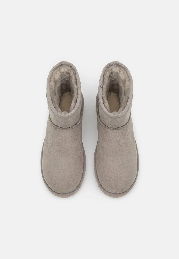 UGG CLASSIC MINI - Classic Ankle Boots - Light Grey - Image 5