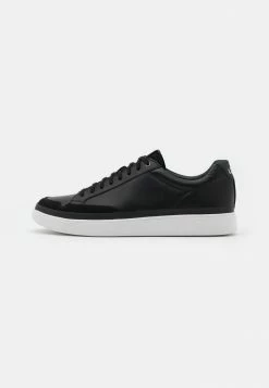 UGG SOUTH BAY - Trainers - Black
