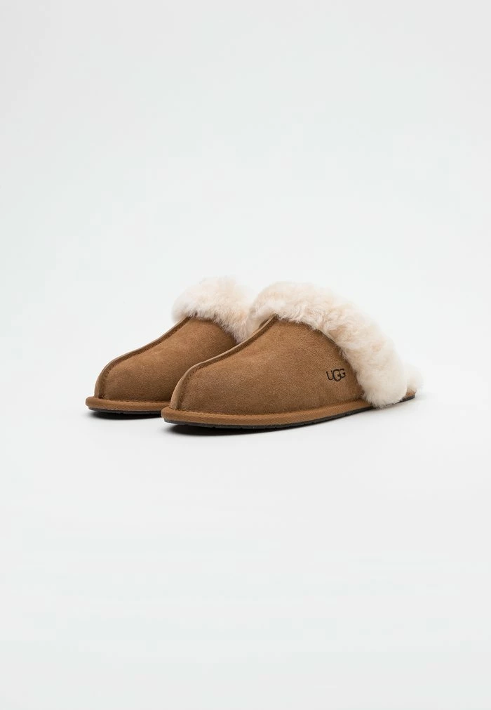 UGG SCUFFETTE - Slippers - Chestnut - Image 6