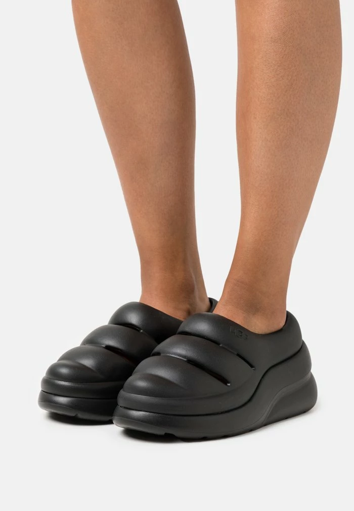 UGG SPORT YEAH - Slip-ons - Black