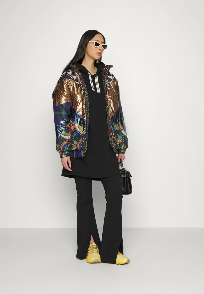 UGG ADERYN HOODIE DRESS - Hoodie - Black - Image 2