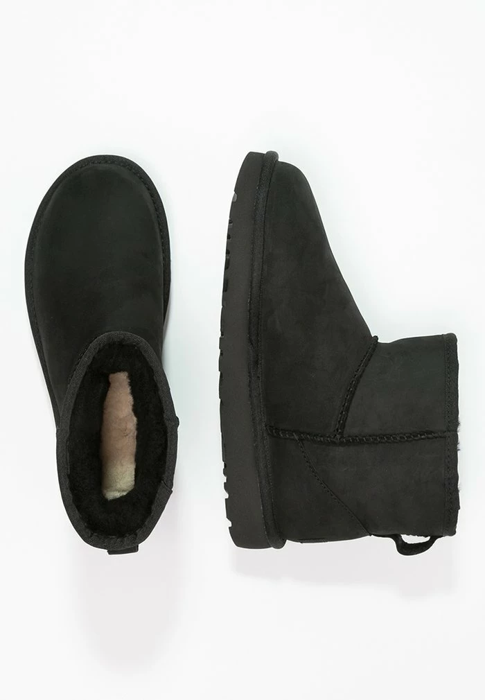 UGG CLASSIC MINI - Classic Ankle Boots - Black - Image 3