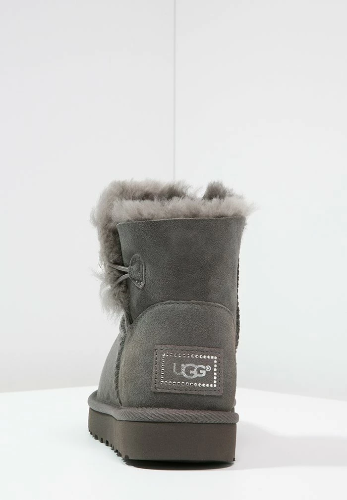 UGG MINI BAILEY BUTTON BLING - Classic Ankle Boots - Grey - Image 5
