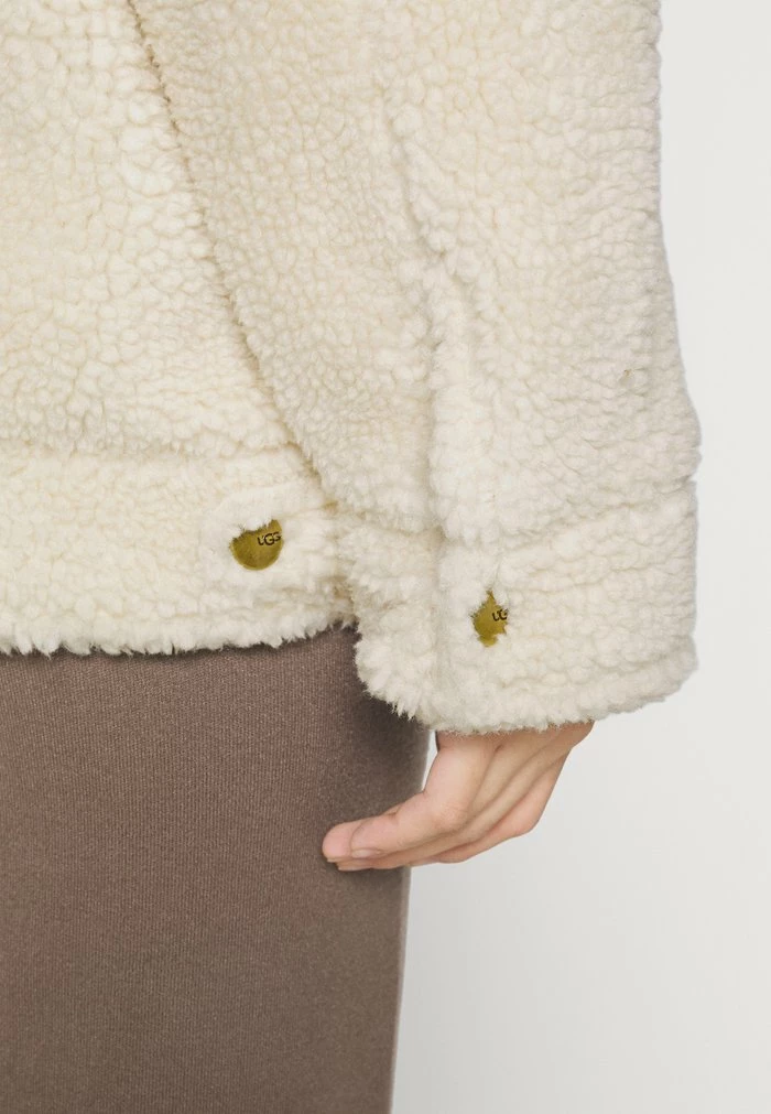 UGG FRANKIE SHERPA TRUCKER JACKET - Winter Jacket - Natural - Image 7