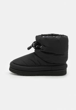 UGG CLASSIC MAXI SHORT UNISEX - Winter Boots - Black